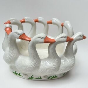 Vintage Holland Mold ceramic Geese Duck Swan in circle, gaggle of geese pottery
